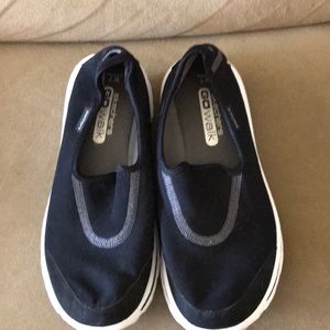 Ladies black slip on Skechers